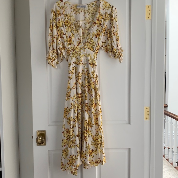 Faithfull the Brand Dresses & Skirts - Faithful the brand floral dress